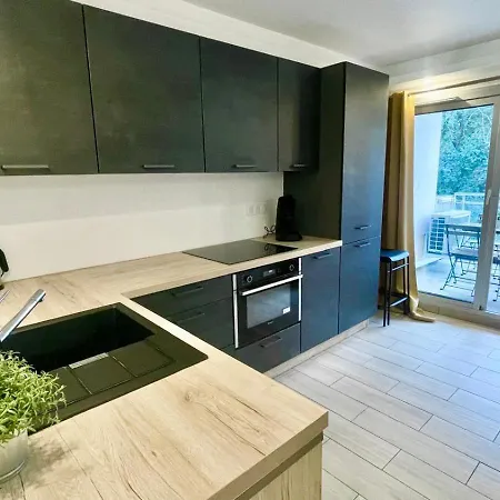 T2 Moderne Avec Piscine, Tennis Et Garage Cagnes-sur-Mer Exterior photo